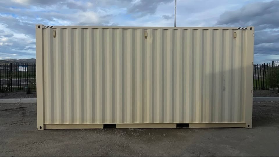 20ft HC Shipping Container with Rollup Door – Extra Height, Secure & Easy Access - Image 4
