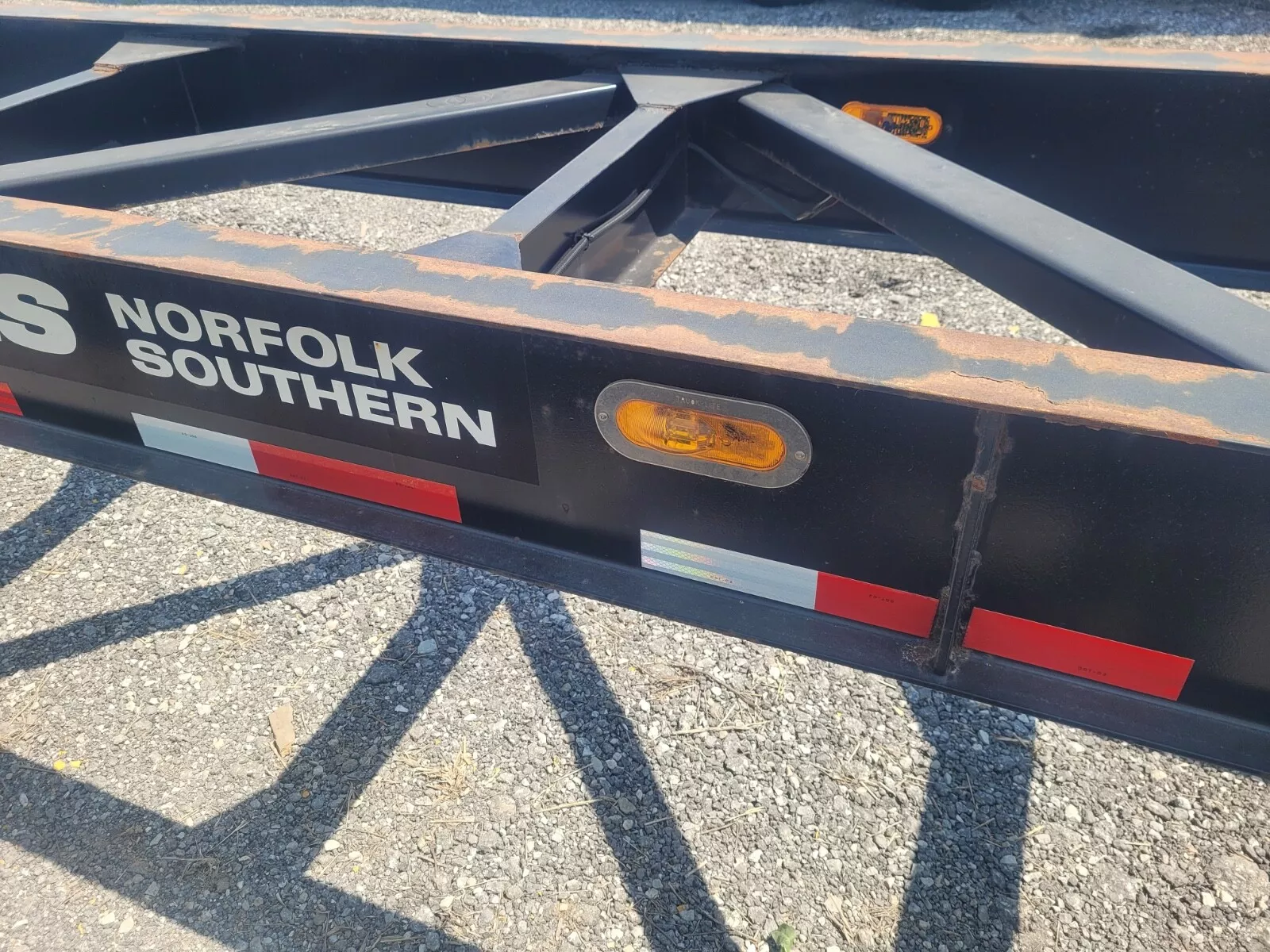 53ft Hyundai Shipping Container Chassis – 2011 - Image 6