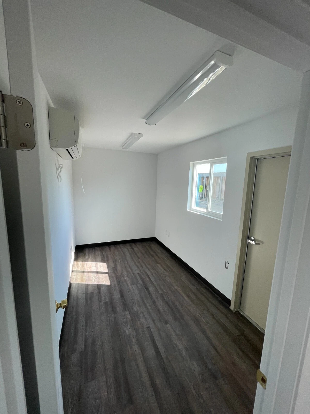 40ft Shipping Container Office - Image 7