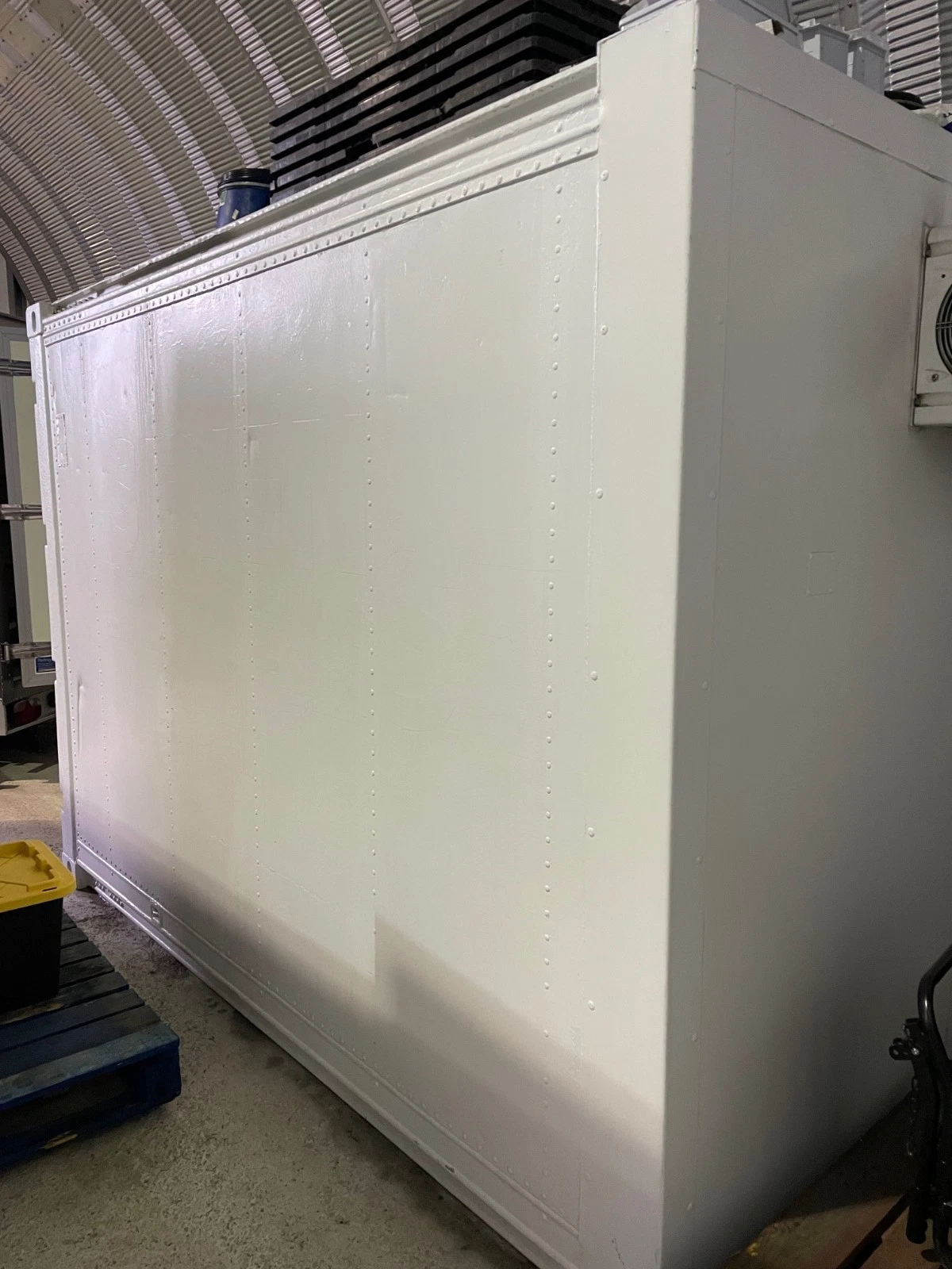 Govi 10ft Refrigerated Container (Fridge & Freezer) - Image 4