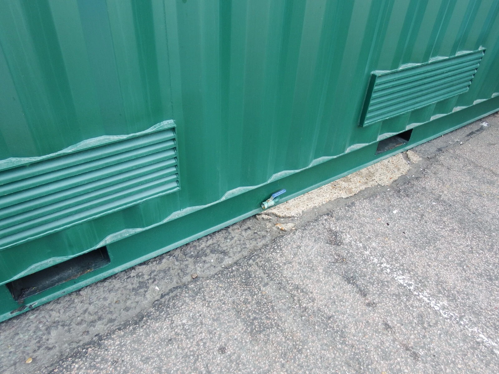 Shipping Containers 20 ft Bunded stores conversions - Image 8