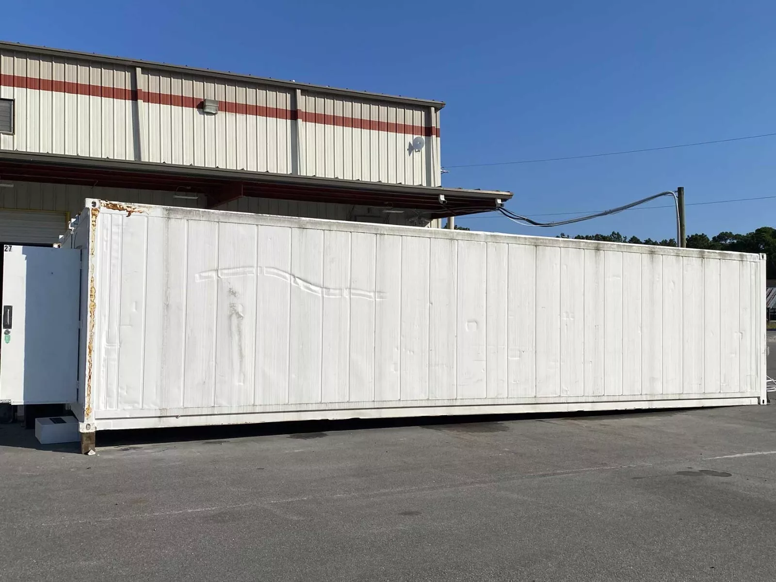 40 Foot High Cube Insulated Shipping Container with 5 Ton Bard HVAC - Image 3