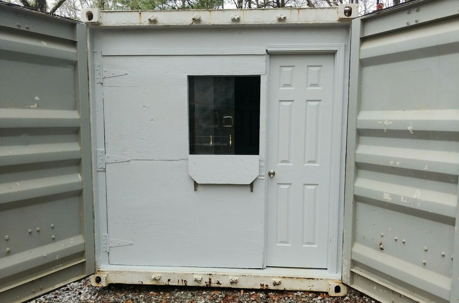 40 ft Container Shop - Climate Controlled Office + Inventory Storage / Racking - Image 13