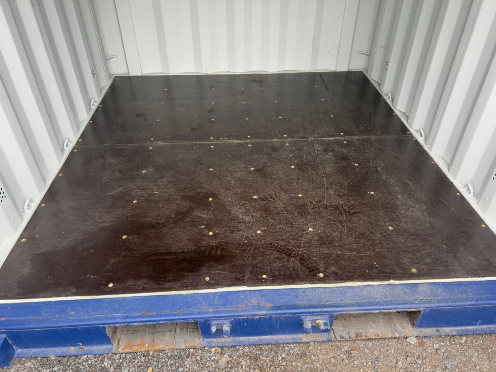 10ft x 8ft New Shipping Containers For Sale Nationwide Delivery - Image 3