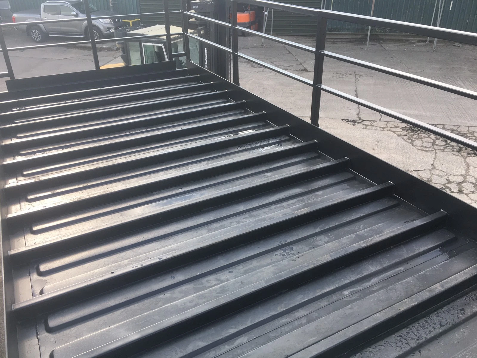 20ft Side Door One Trip Shipping Container/conversion/bar - Image 7