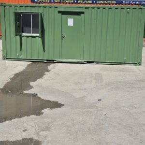 20 x 8 AV Open plan office green