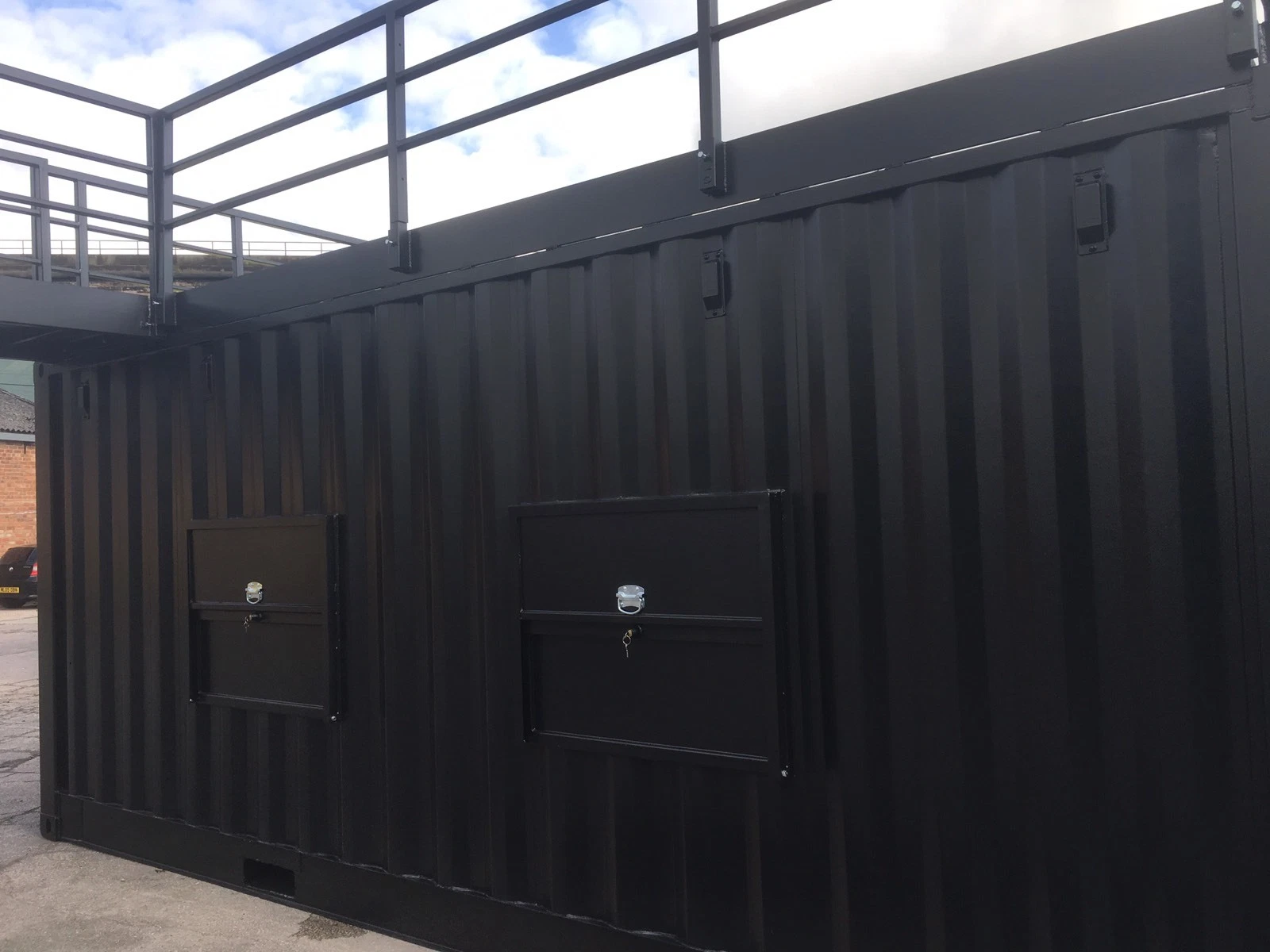 20ft Side Door One Trip Shipping Container/conversion/bar - Image 6