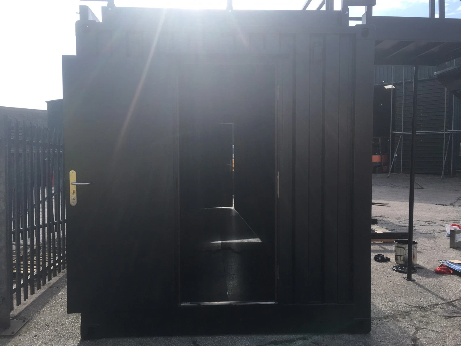 20ft Side Door One Trip Shipping Container/conversion/bar - Image 4