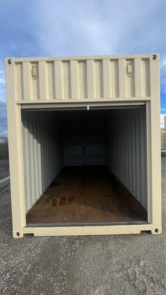 20ft HC Shipping Container with Rollup Door – Extra Height, Secure & Easy Access - Image 3